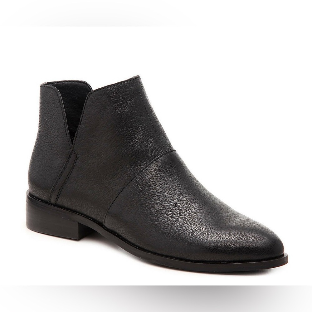 Lucky Paramo Black Leather Bootie, size 8.5